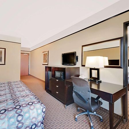 Super 8 By Wyndham Odessa Tx Hotel Exterior photo